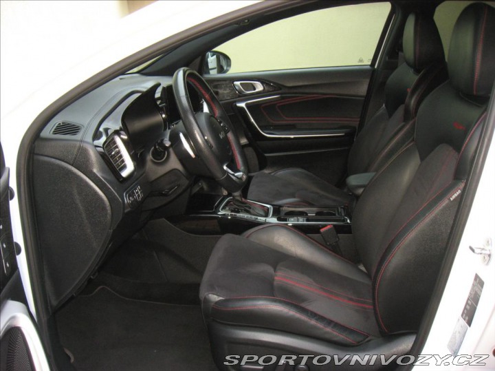 Kia ProCeed 1,6 T-GDI 204PS  GT A/T 2022