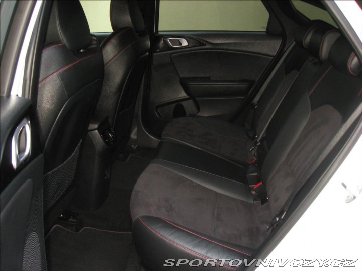 Kia ProCeed 1,6 T-GDI 204PS  GT A/T 2022