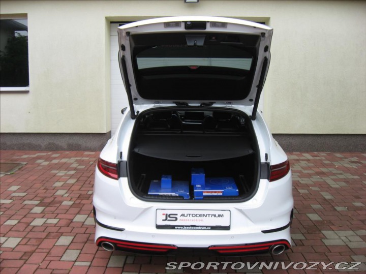 Kia ProCeed 1,6 T-GDI 204PS  GT A/T 2022