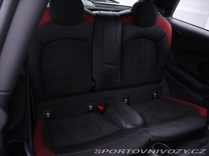 Mini One 1,5 i 75kW JCW Kůže 1.Maj 2018