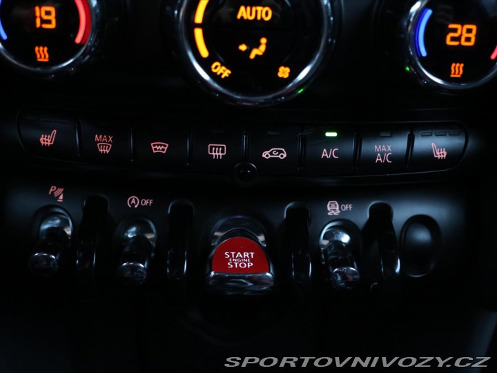 Mini One 1,5 i 75kW JCW Kůže 1.Maj 2018