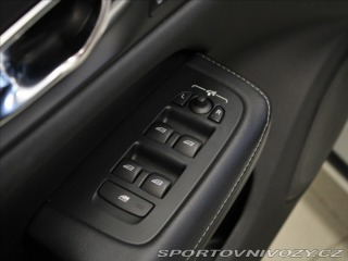 Volvo V60 2,0 T8 AWD Recharge Insc. 2021