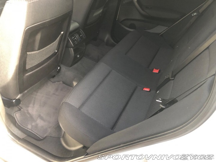 BMW X3 3,0   4x4 XDRIVE 30D 2011