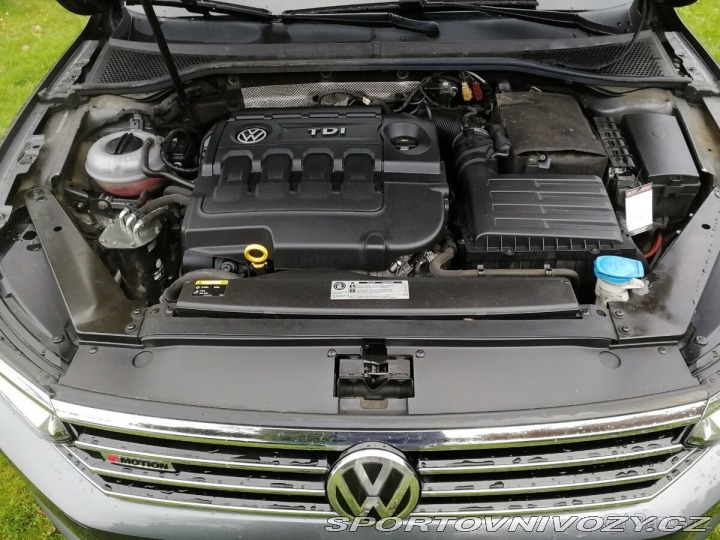 Volkswagen Ostatní modely Passat Variant Variant 2,0   Highline TD 2016