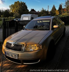 Škoda Superb 2,8   V6 2002