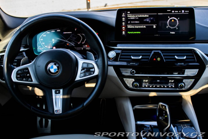 BMW 5 M550i xDrive A/T / AJ NA 2022