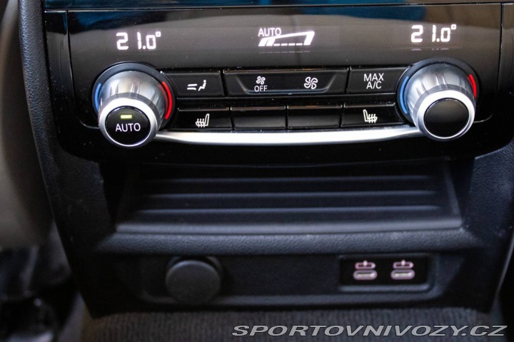 BMW 5 M550i xDrive A/T / AJ NA 2022