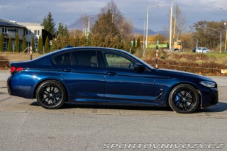 BMW 5 M550i xDrive A/T / AJ NA 2022