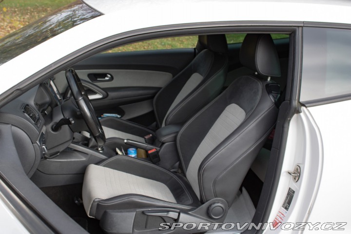 Volkswagen Scirocco 1.4TSi /aj na splátky / 2009