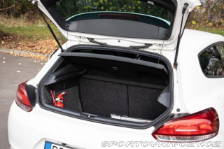 Volkswagen Scirocco 1.4TSi /aj na splátky / 2009