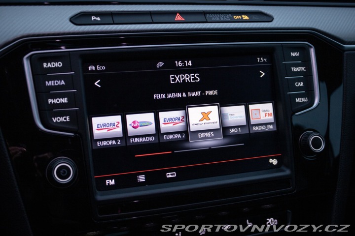 Volkswagen Ostatní modely Passat Variant Variant 2.0 BiTDI R-Line 2015