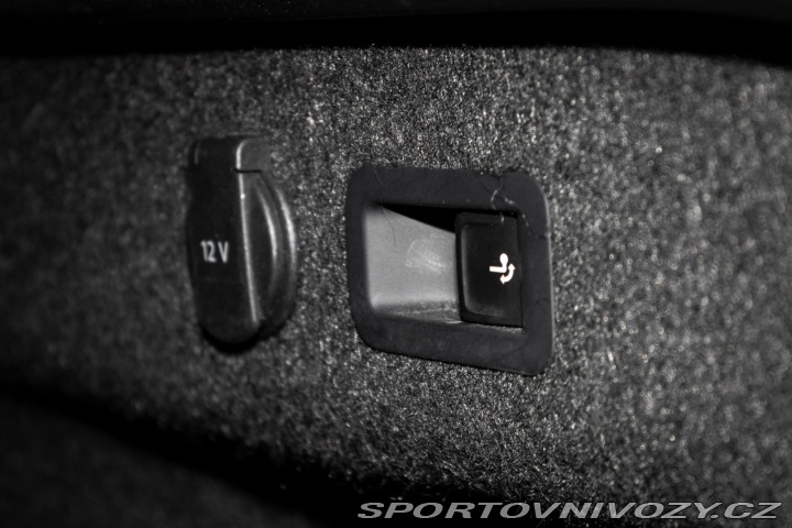 Volkswagen Ostatní modely Passat Variant Variant 2.0 BiTDI R-Line 2015