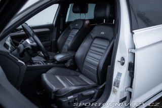 Volkswagen Ostatní modely Passat Variant Variant  2.0 BiTDI R-Line 2015