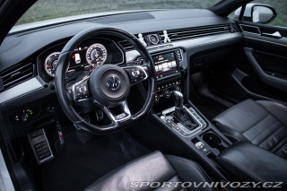 Volkswagen Ostatní modely Passat Variant Variant  2.0 BiTDI R-Line 2015
