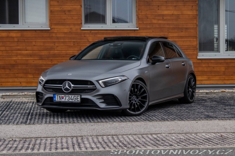 Mercedes-Benz A AMG 35 4MATIC / PREMIUM