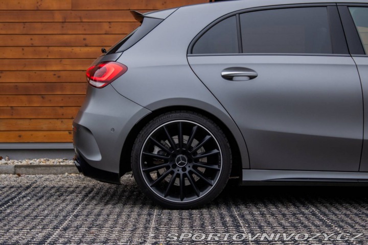 Mercedes-Benz A AMG 35 4MATIC / PREMIUM 2019