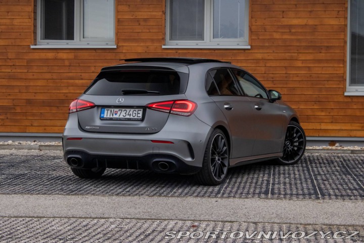 Mercedes-Benz A AMG 35 4MATIC / PREMIUM 2019