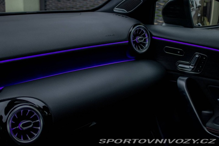 Mercedes-Benz A AMG 35 4MATIC / PREMIUM 2019