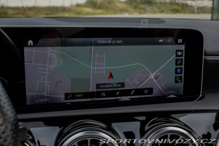 Mercedes-Benz A AMG 35 4MATIC / PREMIUM 2019