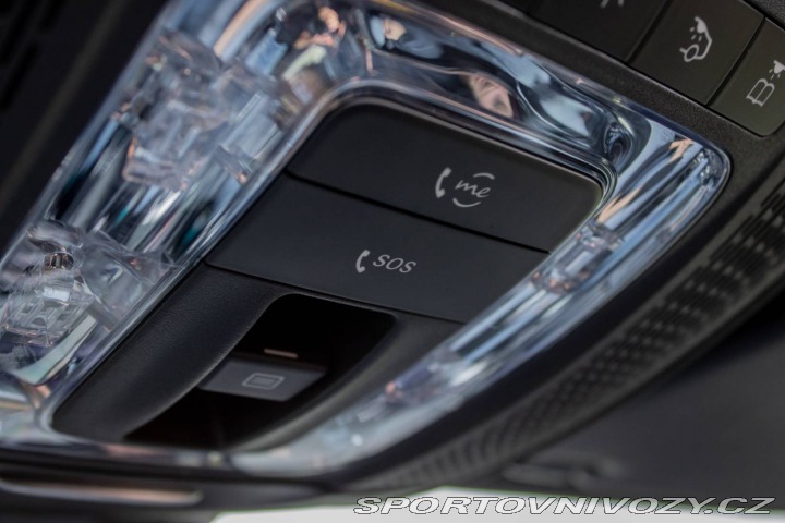 Mercedes-Benz A AMG 35 4MATIC / PREMIUM 2019