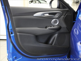 Alfa Romeo Tonale 1,5 Turbo VELOCE Premium 2024