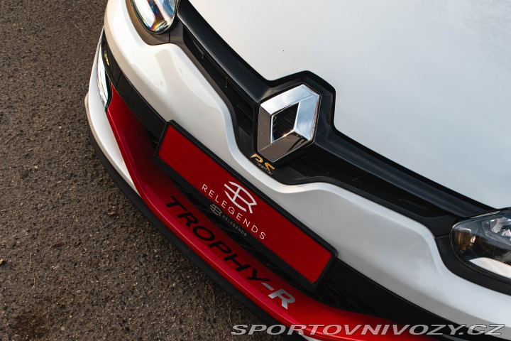 Renault Mégane Trophy-R DPH*1/250 2014