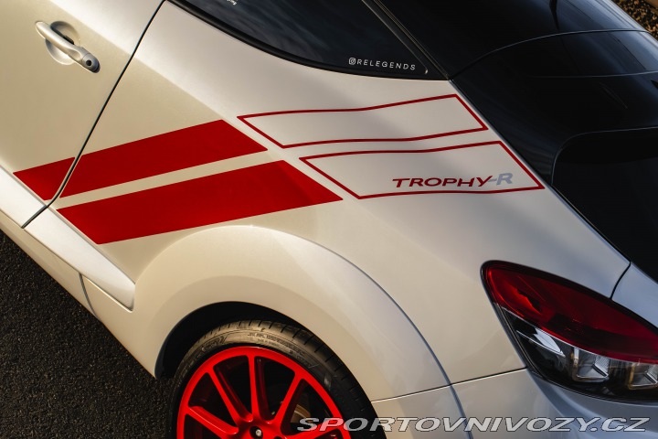 Renault Mégane Trophy-R DPH*1/250 2014