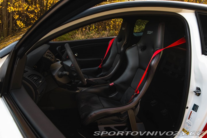 Renault Mégane Trophy-R DPH*1/250 2014