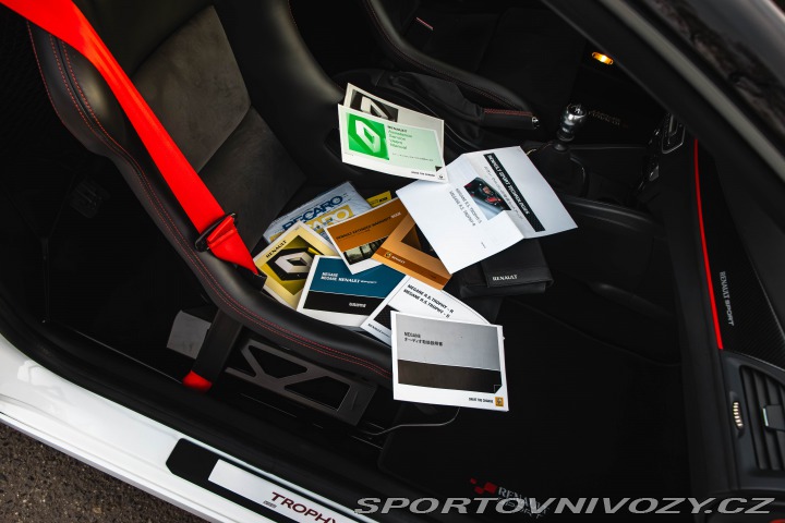 Renault Mégane Trophy-R DPH*1/250 2014