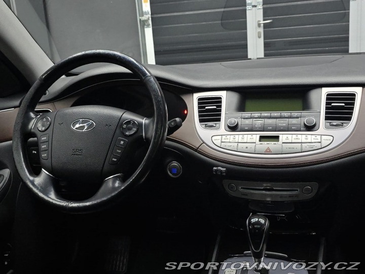 Hyundai Ostatní modely Genesis 3.8 246kw 2012