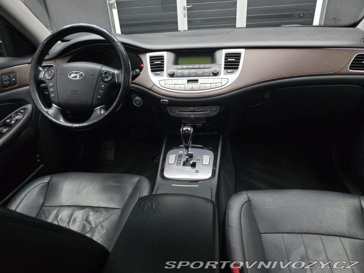 Hyundai Ostatní modely Genesis 3.8 246kw 2012