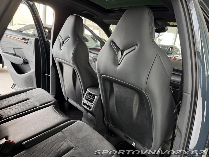 Cupra Terramar 2,0TSI VZ 265*4x4*Matrix* 2025