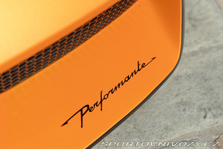 Lamborghini Gallardo LP 570 - 4 SPYDER PERFORMANTE 2011