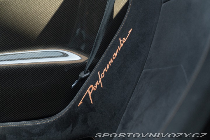 Lamborghini Gallardo LP 570 - 4 SPYDER PERFORMANTE 2011