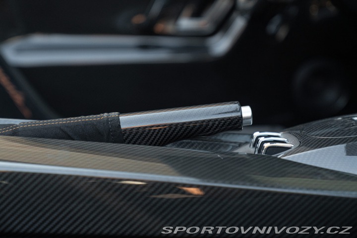 Lamborghini Gallardo LP 570 - 4 SPYDER PERFORMANTE 2011