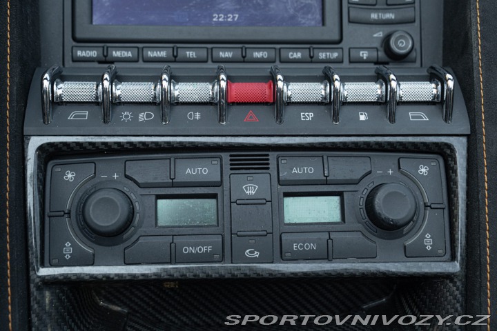 Lamborghini Gallardo LP 570 - 4 SPYDER PERFORMANTE 2011