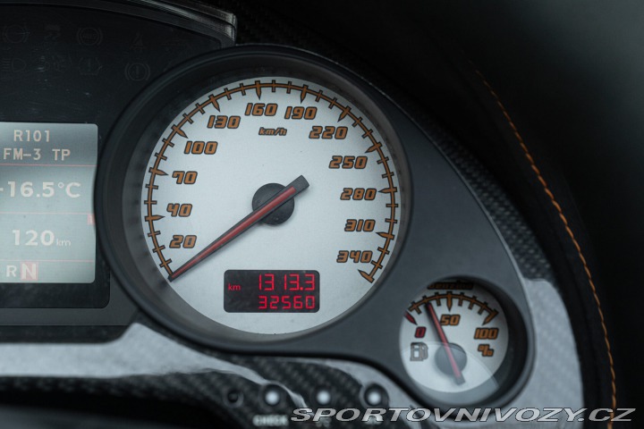 Lamborghini Gallardo LP 570 - 4 SPYDER PERFORMANTE 2011