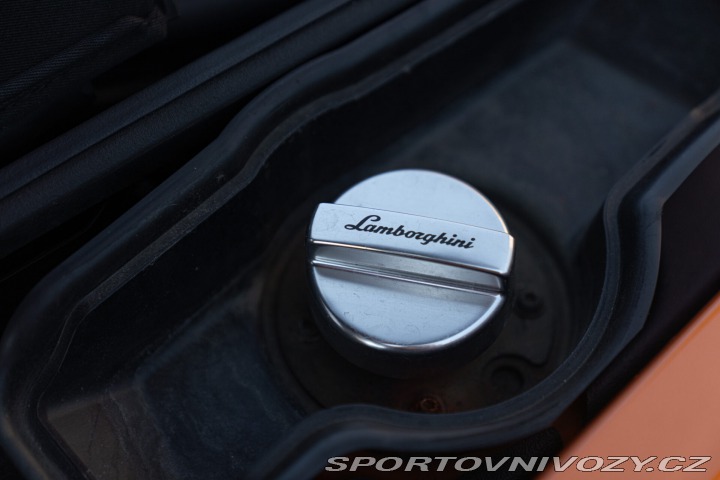 Lamborghini Gallardo LP 570 - 4 SPYDER PERFORMANTE 2011