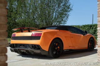 Lamborghini Gallardo LP 570 - 4 SPYDER PERFORMANTE 2011