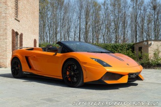 Lamborghini Gallardo LP 570 - 4 SPYDER PERFORMANTE 2011