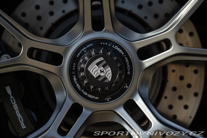 Porsche 911 992.2 (911) GT3 TOURING 2025