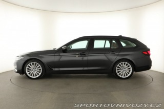 BMW 5 Luxury Line 530d xDrive 2023