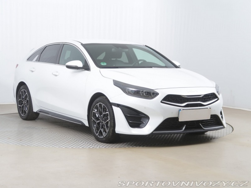 Kia ProCeed GT Line Plus 1.5 T-GDI