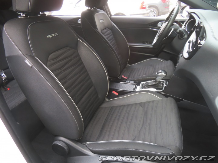 Kia ProCeed GT Line Plus 1.5 T-GDI 2022