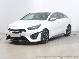 Kia ProCeed GT Line Plus 1.5 T-GDI 2022