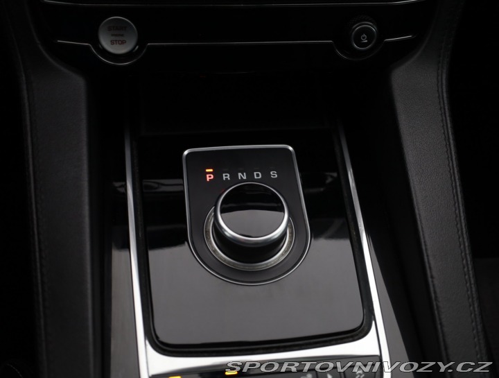 Jaguar F-Pace 30d AWD 2016