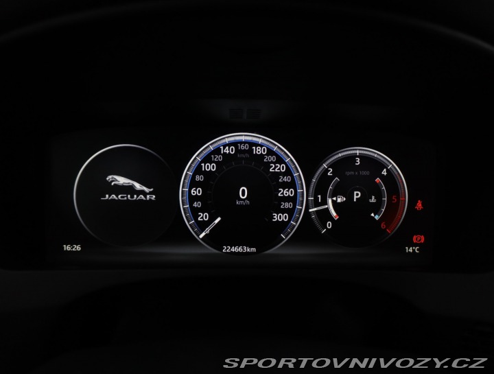 Jaguar F-Pace 30d AWD 2016