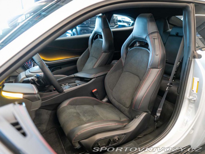 Dodge Charger 0.0 Daytona Scat Pack 670 2024