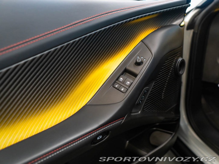 Dodge Charger 0.0 Daytona Scat Pack 670 2024