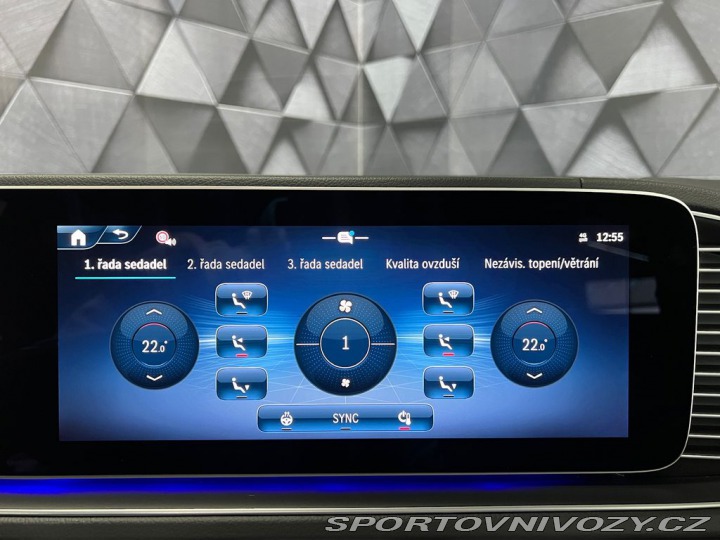 Mercedes-Benz Ostatní modely 450d 4MATIC AMG PANORAMA 2025